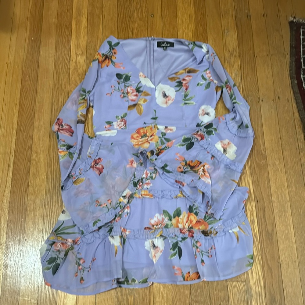 Size Medium Lulu’s purple floral dress